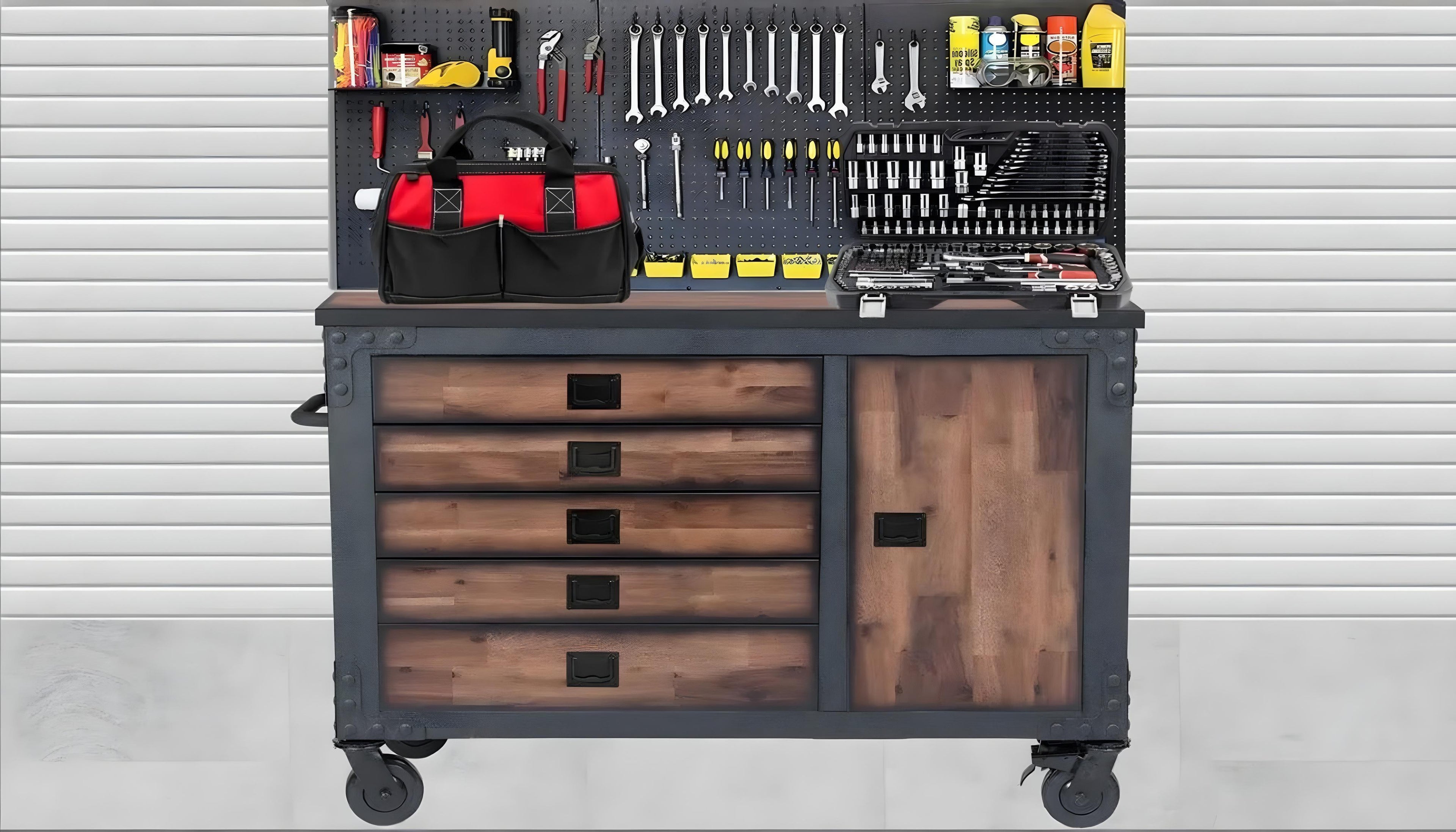 Tool chest