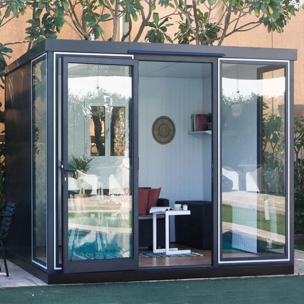Outdoor storage building